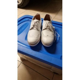 Chaussure blanche André T37