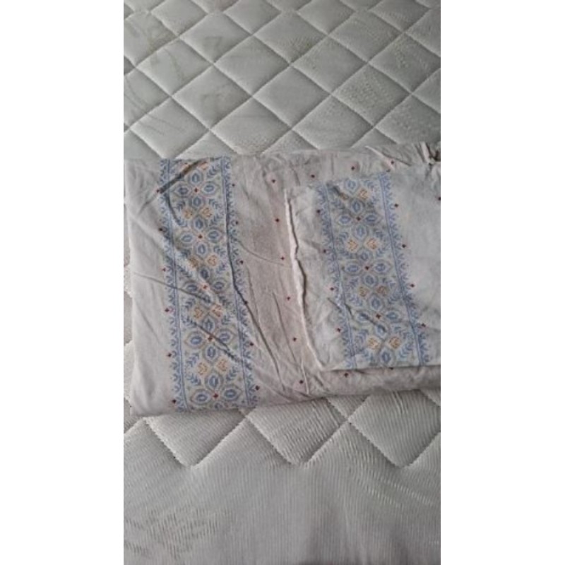 Petite housse de couette largeur 1.30 m plus taie oreiller rectangulaire 