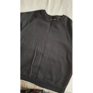 Pull noir esmara