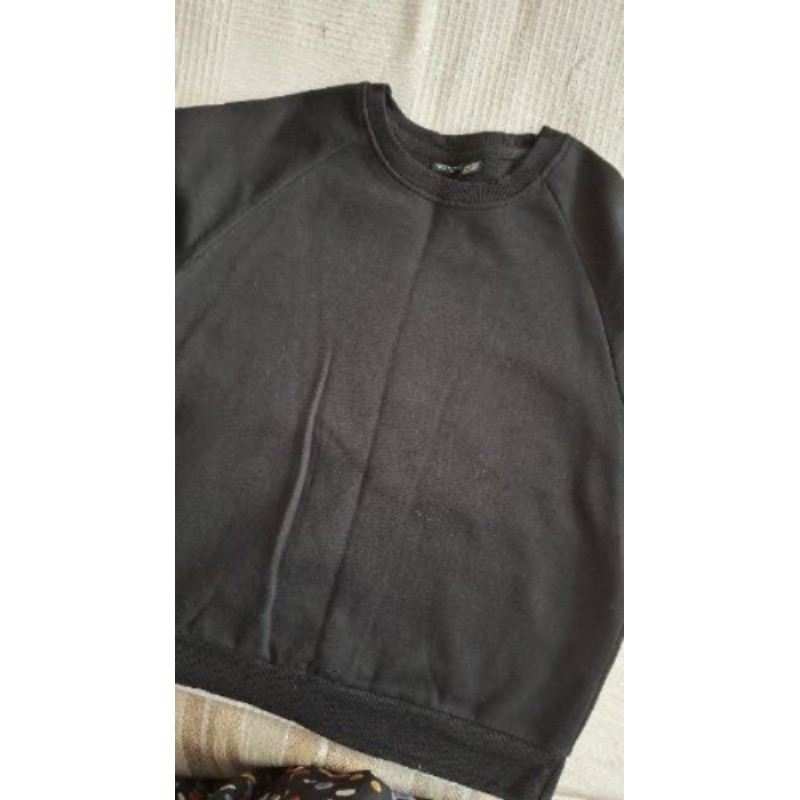 Pull noir esmara