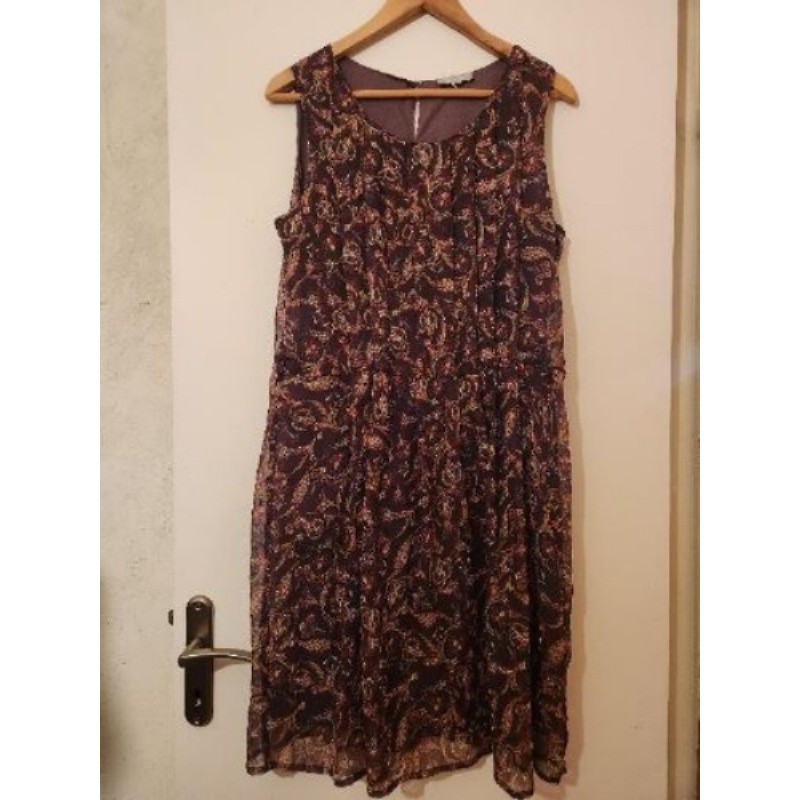 Robe sans manches Gemo taille ?