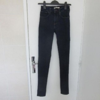 (4317) JEAN femme LEVIS 721...
