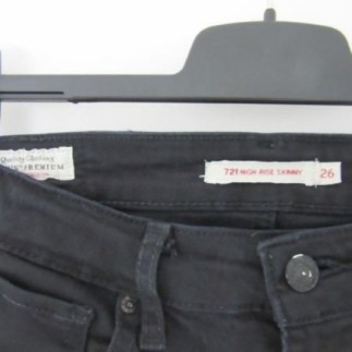 (4392) JEAN femme LEVIS 721...