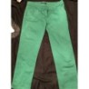 Pantalon MONOPRIX 3/4 vert taille 42