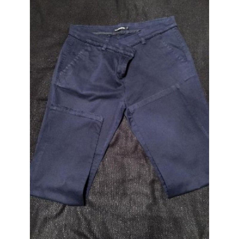 Pantalon MONOPRIX 3/4 bleu marine taille 42