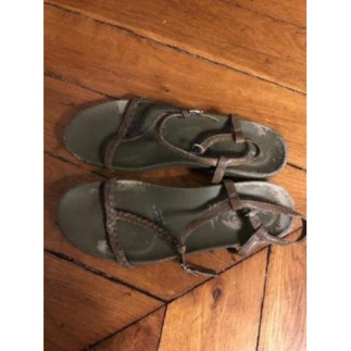 Sandales ADIDAS Taile 40