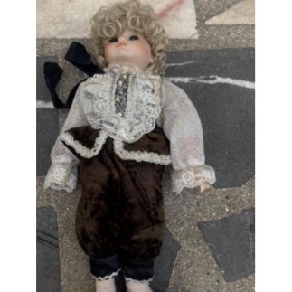 Poupée porcelaine vintage 