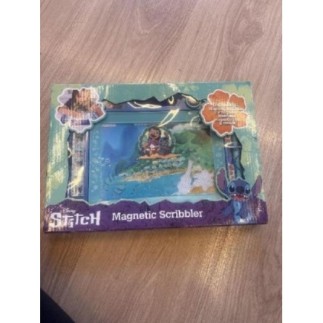Tableau magnétique stitch