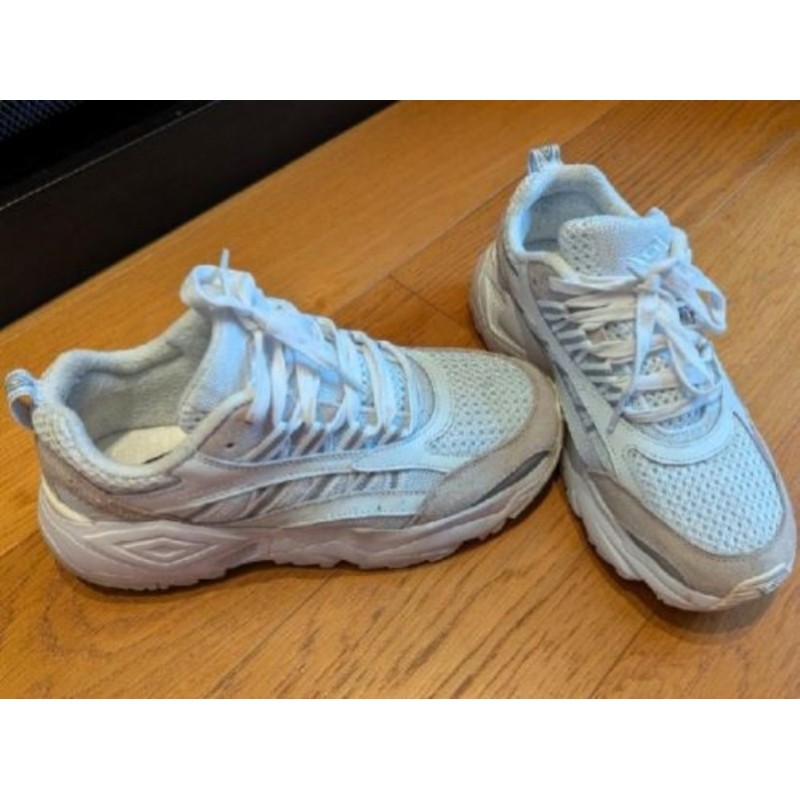 Basket Umbro Neptune Blanche Taille : 41 Quasi neuves