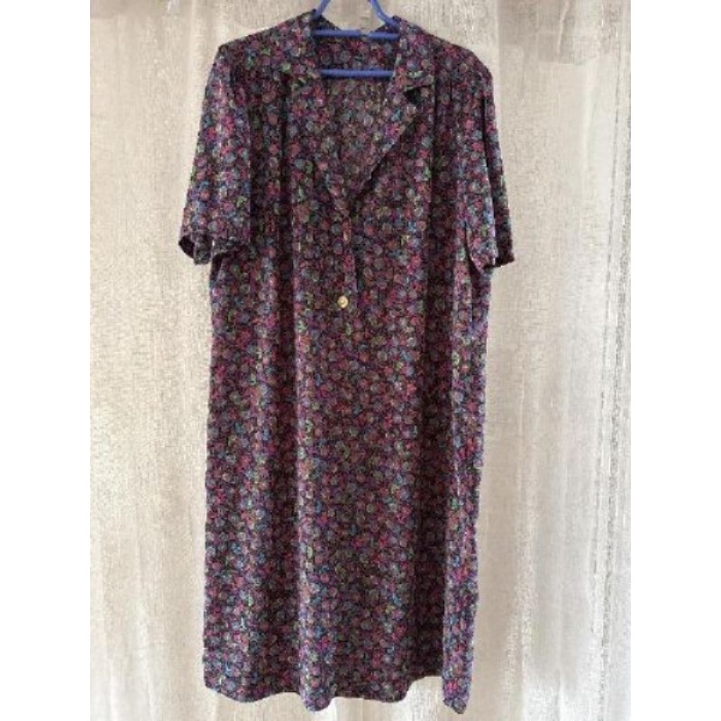 Robe à fleurs violette vintage / T. 40-42
