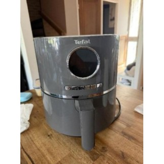 Airfryer tefal très peu servi