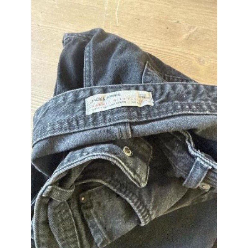 Jean noir jack&jones 40
