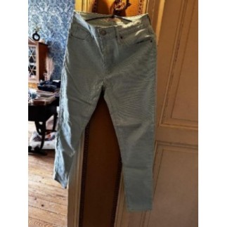 Jean LEVIS Neuf T28 bleu...