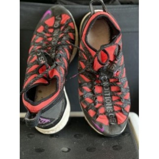 Chaussure Nike ACG T. 40,5