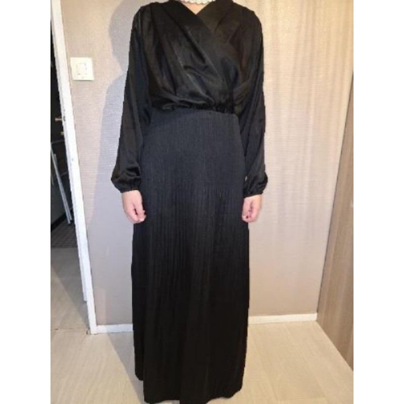 Robe longue noir satin taille S/M