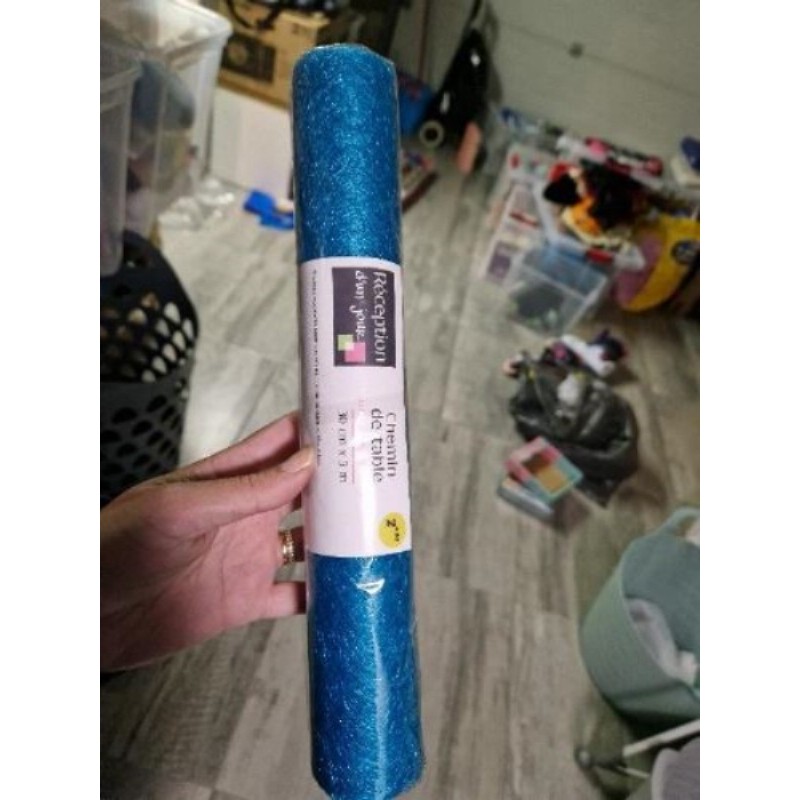 Chemin de table neuf