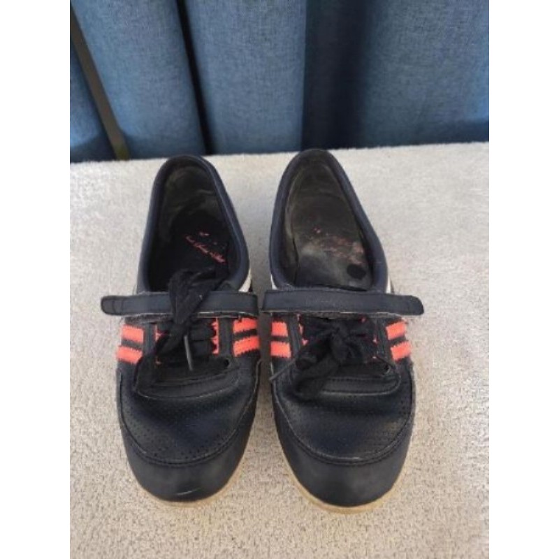 Basket Adidas taille 38