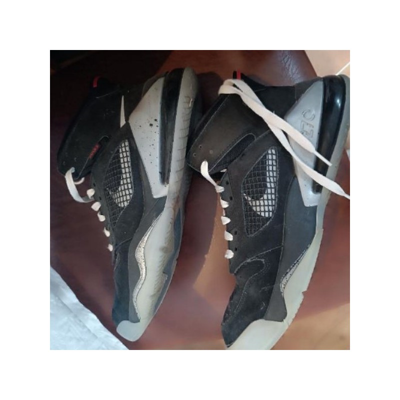 Basket Nike Air Jordan taille 43