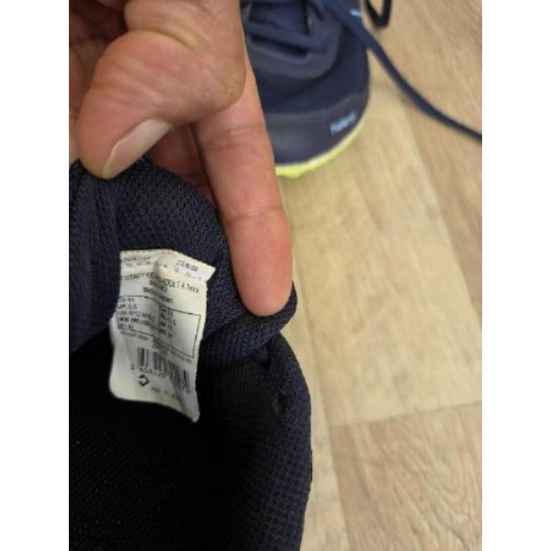 Chaussure à pointes bleu pour l'athlétisme pointure 44
