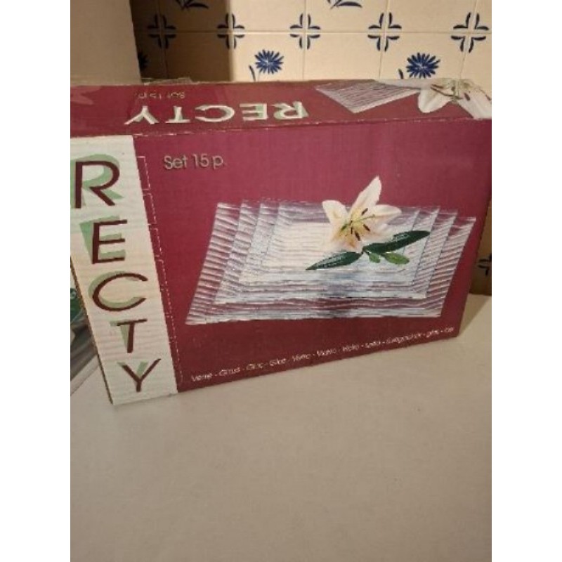 SET 15 ASSIETTES RECTANGULAIRES RECTY VERRE