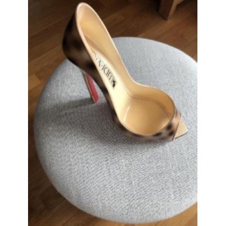 Chaussure porte bouteille 