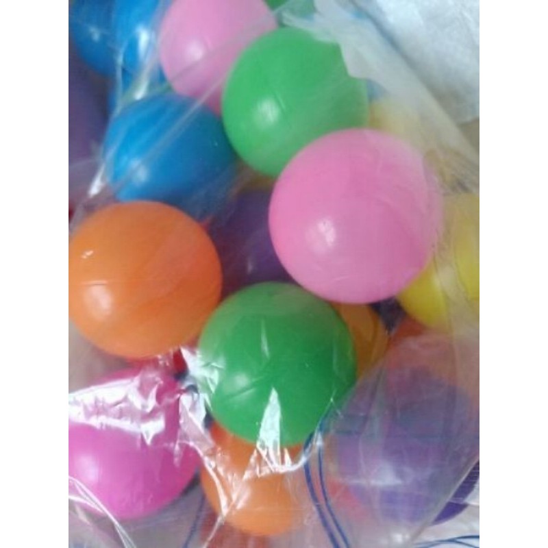 Lot de 49 balles pour piscine à balle
