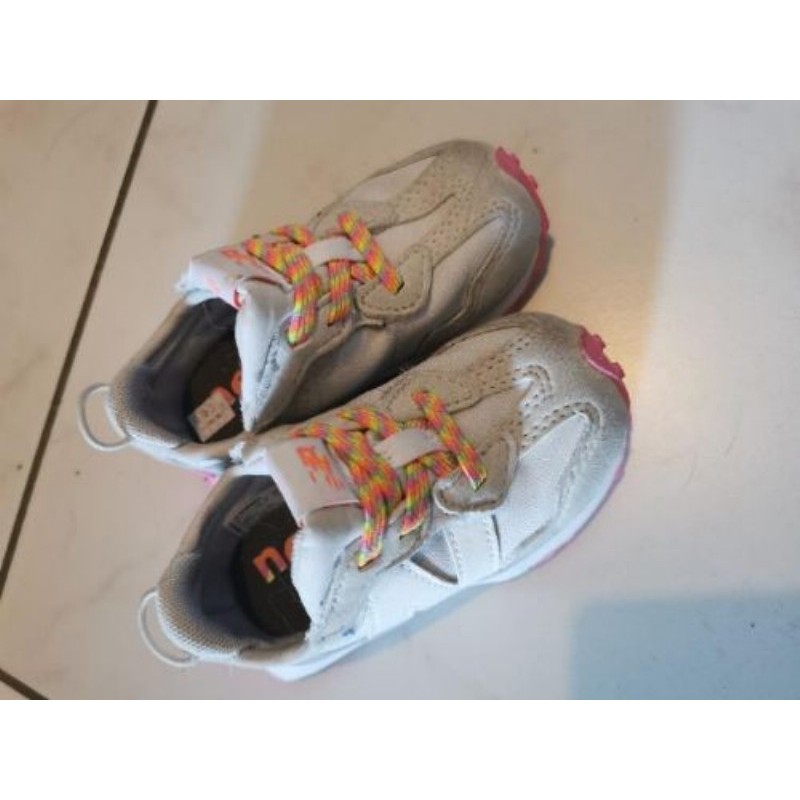 New balance 22.5