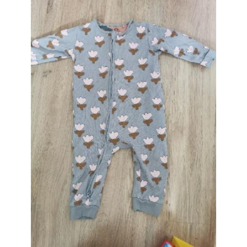 Pijama gris 18m
