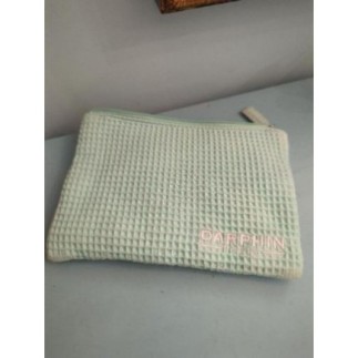 Trousse maquillage nid...