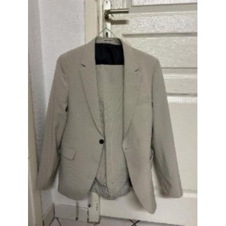Costume italien neuf (porté...