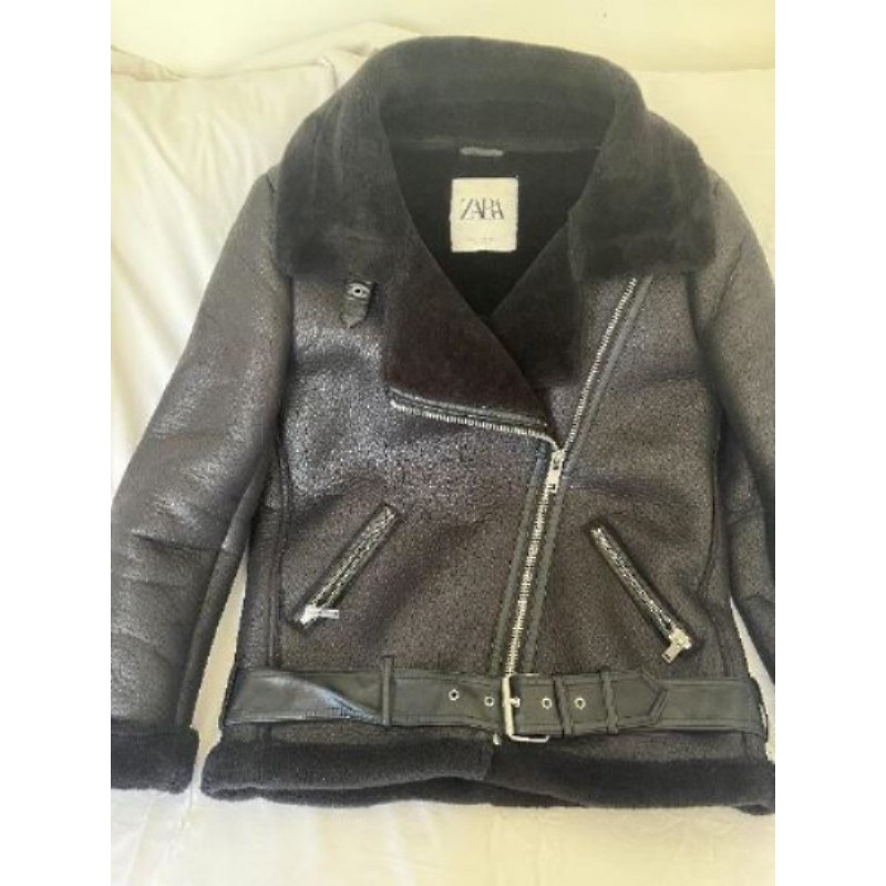 Blouson fourré noir Zara femme 38/40 tte bon état 