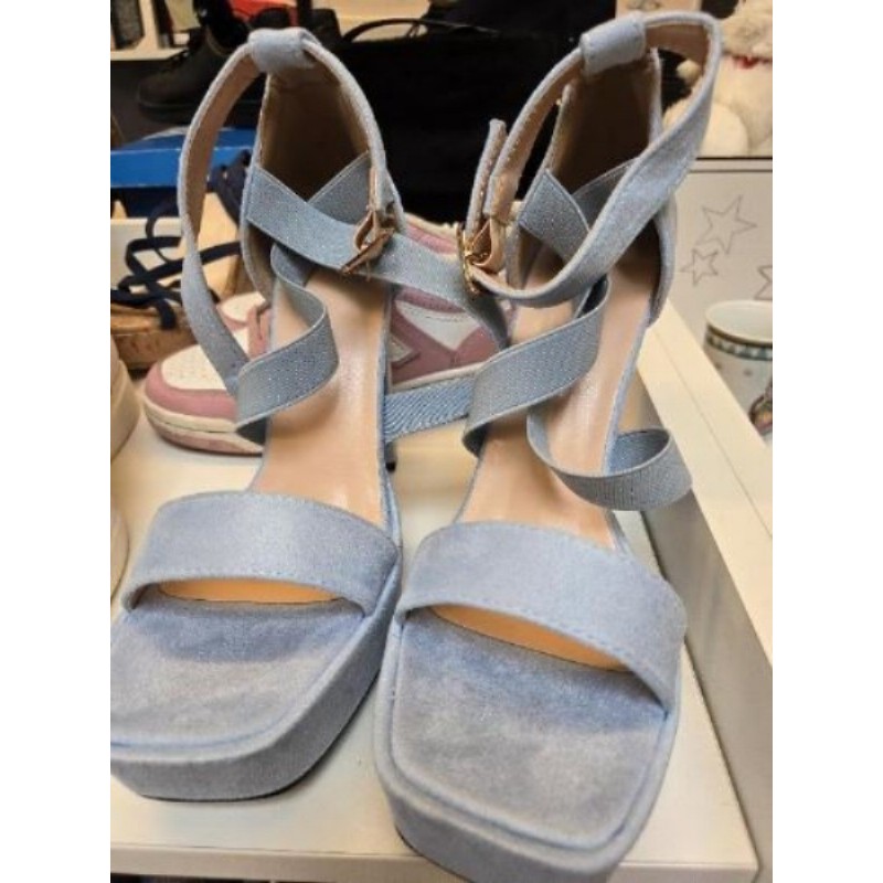Chaussure femme taille 39 bleue