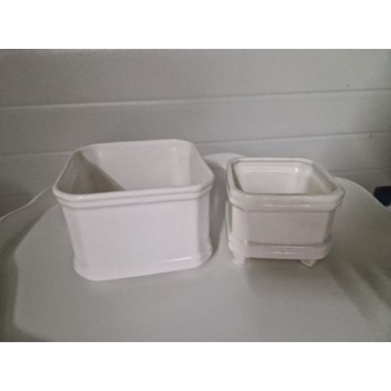 Lot de 2 pots de fleurs