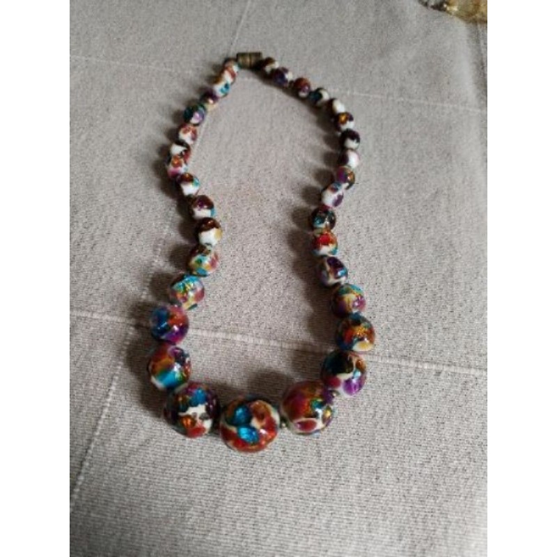 Collier ancien en verre soufflé de Murano  