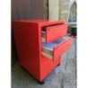Meuble à tiroirs métal rouge