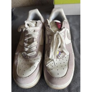 NIKE AIR FORCE 1 ÉDITION...