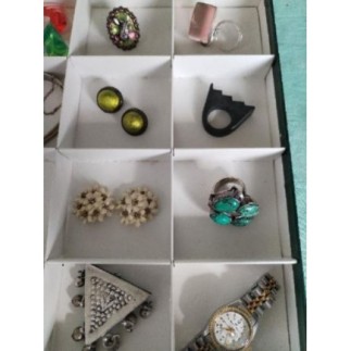 Bijoux 30 euros pièce 