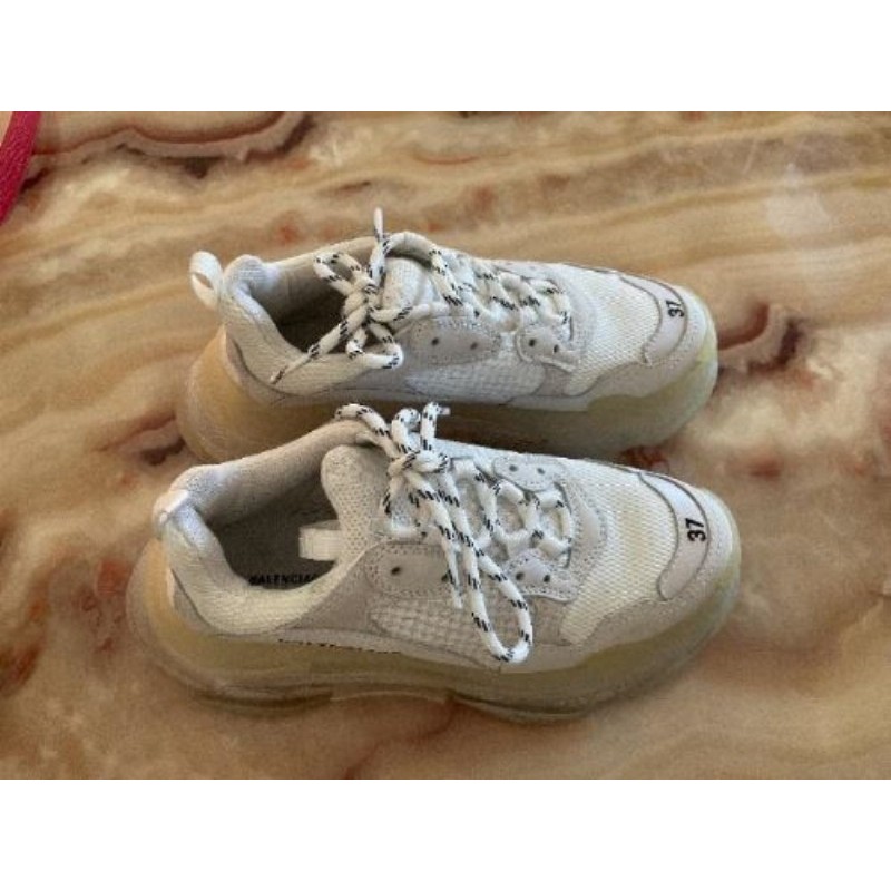Basket Balenciaga triple S femme T37