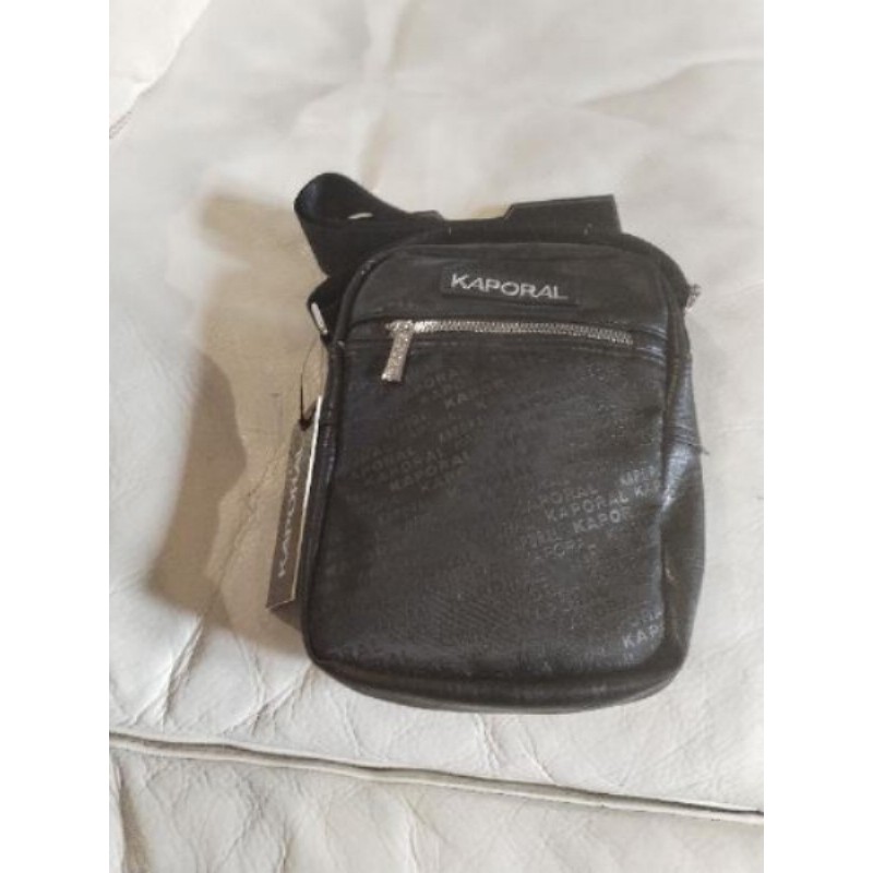 pochette neuve Kaporal noire etiquette