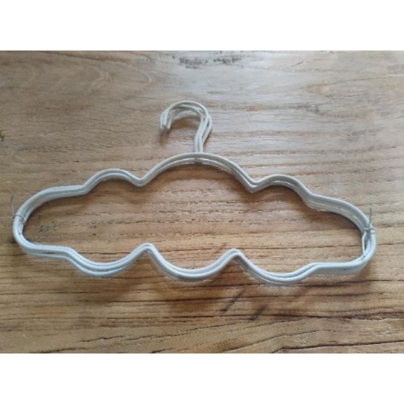 lot de 3 cintres nuages metal blanc zara home