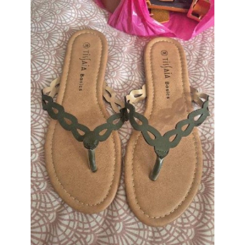 Claquette kaki taille 38