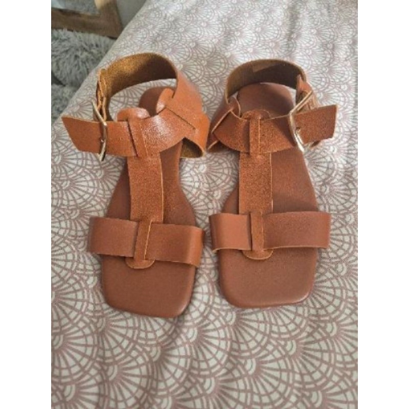 Sandales camel taille 38 neuve 