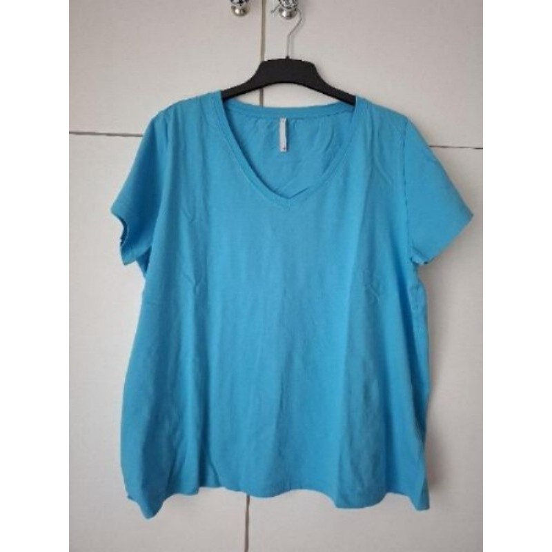 Tee-shirt bleu blanche porte taille 52