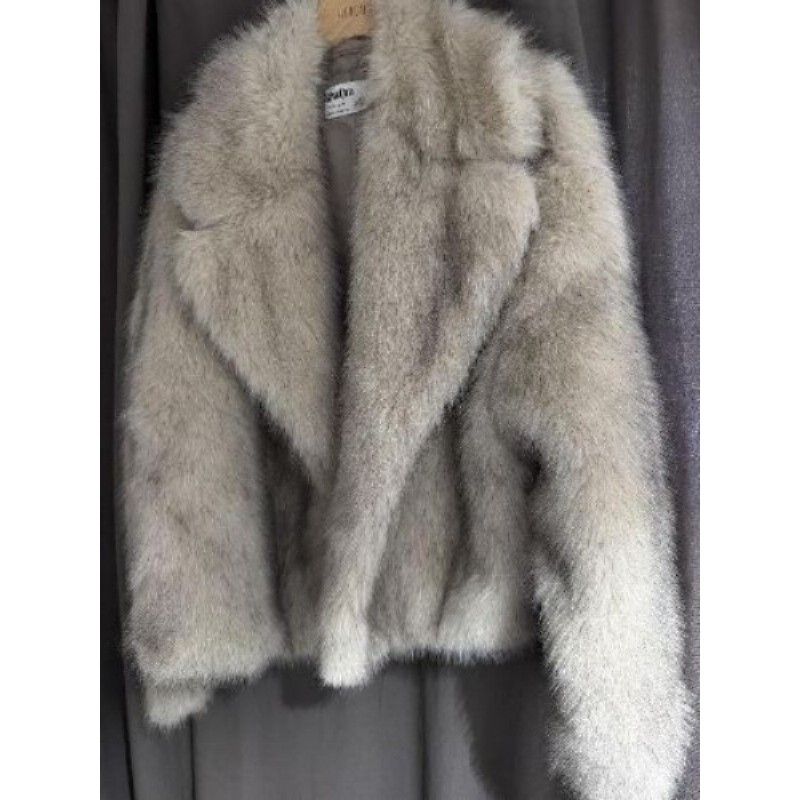 Fourrure synthétique grise XL primark