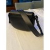 Sac à main à rabat cuir lisse pleine fleur de vachette couleur noire Marque Inès de la Fressange Ban