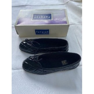 Ballerines T40 Fargeot noires vernies  Souplesse,  poids plume,  confortable,  qualité prix Fabriqué