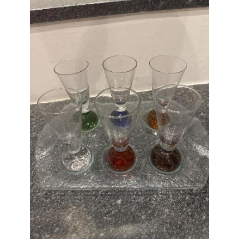 Verre et plateau 