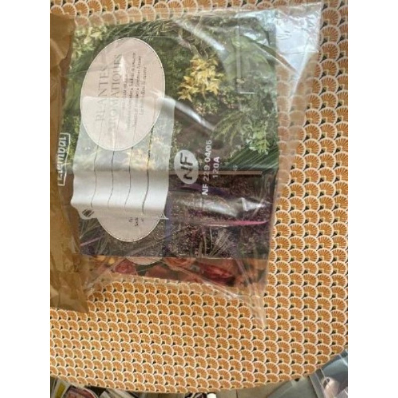 LOT 3 PETITS LIVRES ROSES/LAVANDE/PLANTES AROMATIQUES