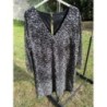 Robe courte, noire, imprimée fleurs, col V, taille 38