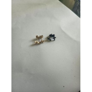 Lot de 2 paires de boucle d'oreilles doré et argenté clou croix de jesus acier inoxydable neuf jamai